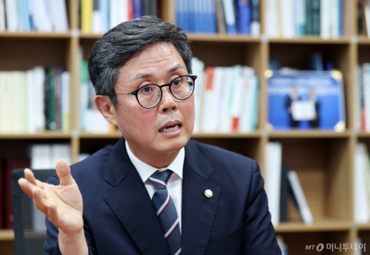 <b>안도걸 국회의원</b> 프로필 고향 학력 소속 정당 당적 지역구... 