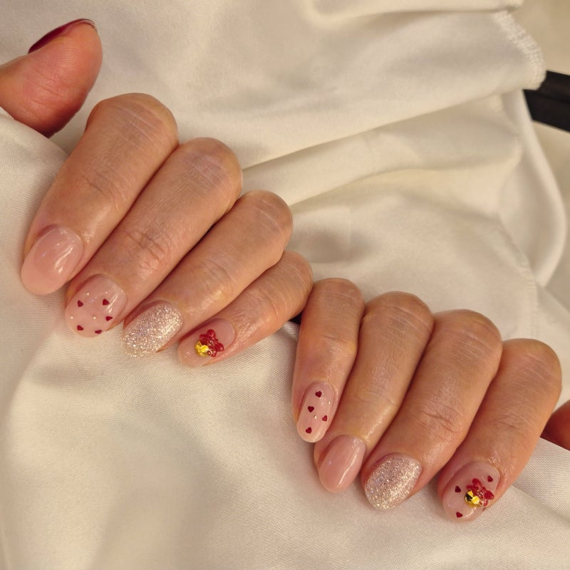 Shiny Nipper for Beginner Nail Care: How to Remove Cuticles at Home
