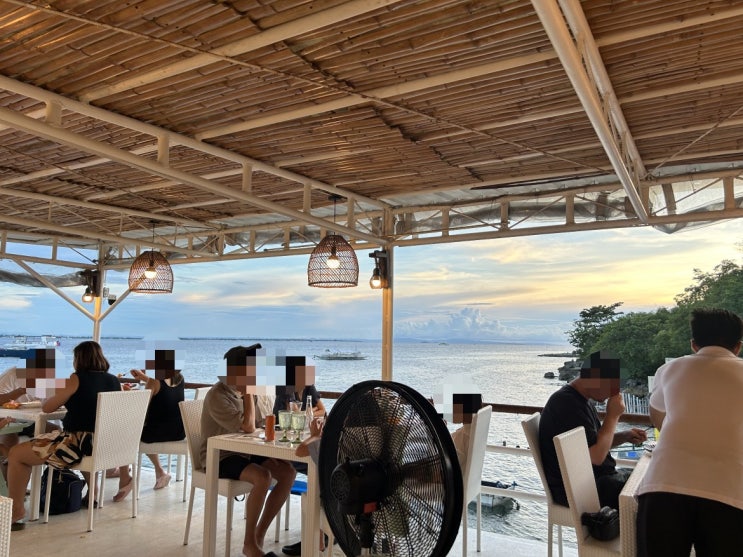  ️ [세부] The cove Beach resto 윤슬+노을 다 잡아먹는 막탄 바다뷰 레스토랑｜막탄맛집