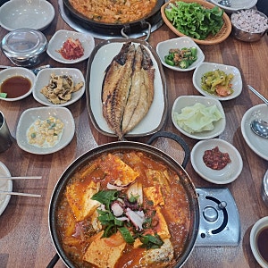 제주 서귀포 휴애리근처 맛집 쇠소깍 모꼬지, 세트구성이 다양한 맛집 갈치조림 흑돼지두루....