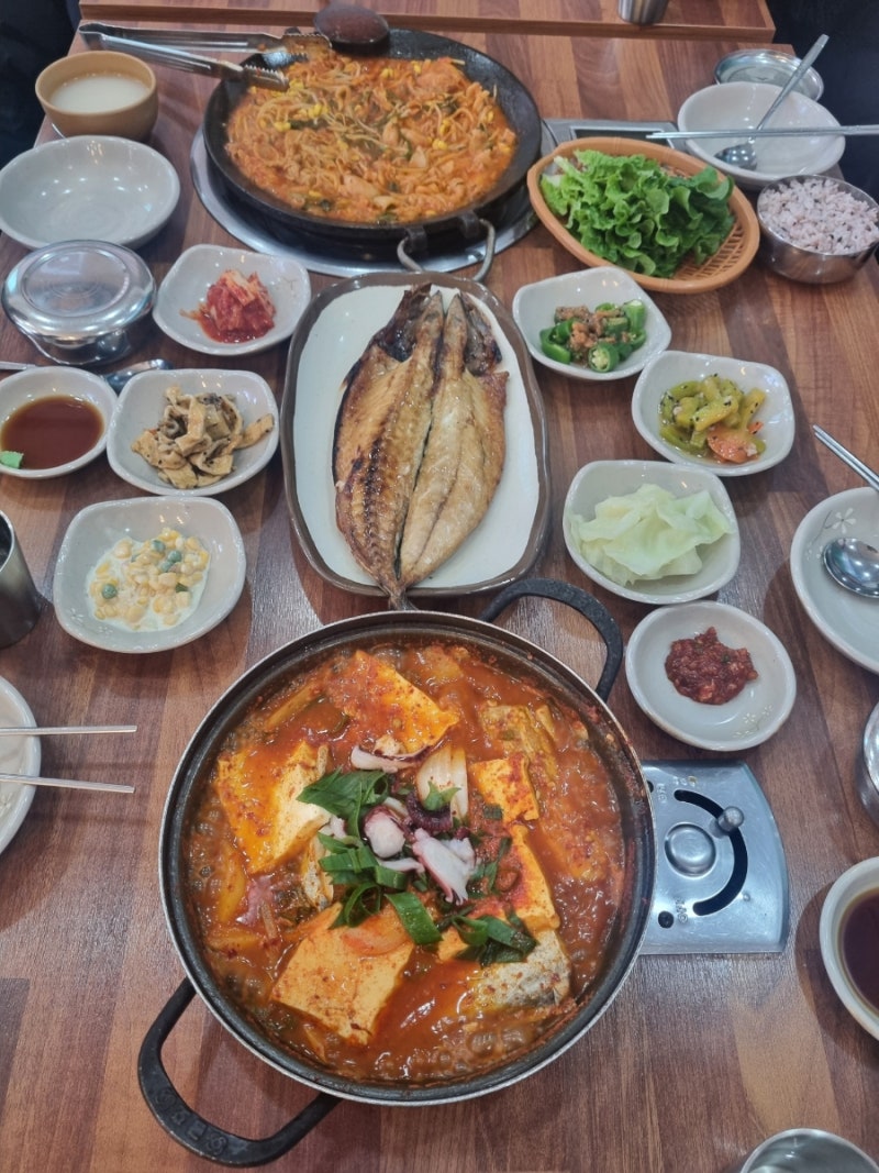 제주 서귀포 휴애리근처 맛집 쇠소깍 모꼬지, 세트구성이 다양한 맛집 갈치조림 흑돼지두루....