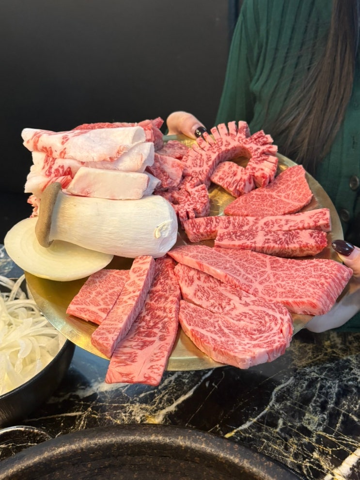  속초 한우 맛집 치커리생구이 주차 예약 웨이팅 팁 메뉴추천