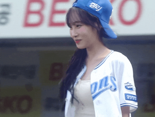 러블리즈 유지애 240901 삼성라이온즈 시구