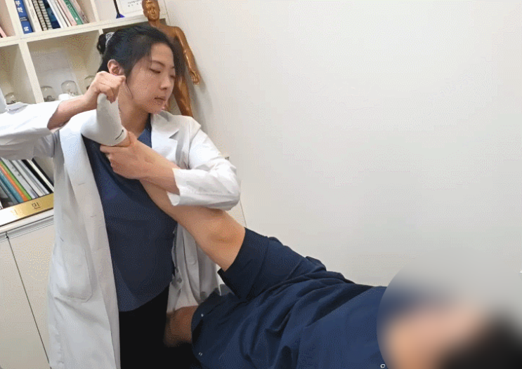  자다가 팔저림, 다리저림.  4가지 중 어디에 해당하세요?