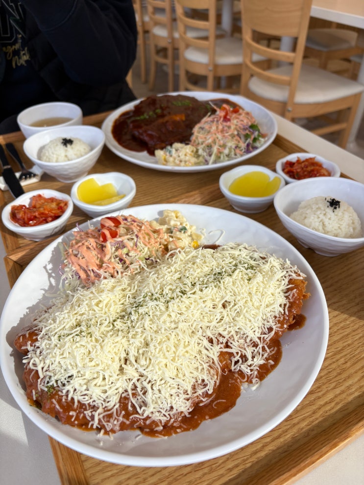  이태원역 맛집 혼밥 일백돈까스:) 이태원경양식 돈까스 후기
