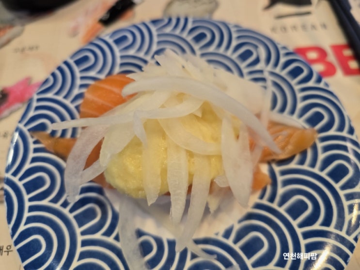  동두천 지행역 맛집 스시노칸도 회전초밥 1접시 2,200원
