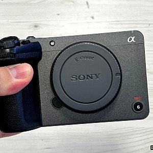 중고카메라 추천 소니 FX30 4K 유튜브 카메라 특징 분석