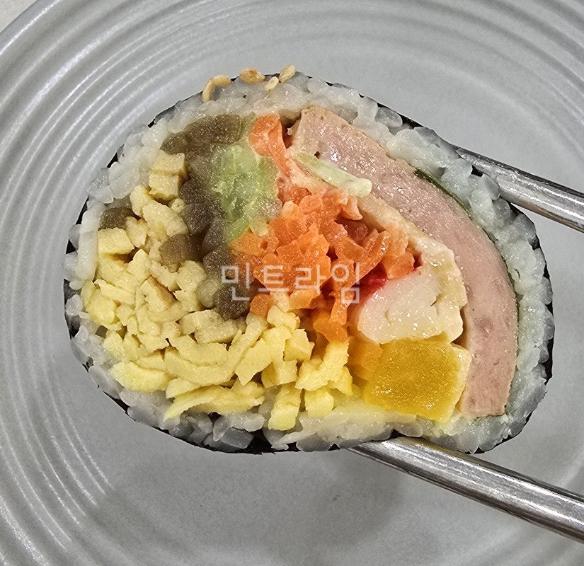 율량이네김밥 사진 5