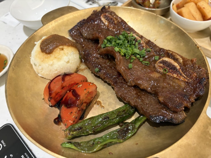  [서울숲역] 성동구 정갈한 가족외식/모임 장소 한정식 맛집 추천 <정이담>