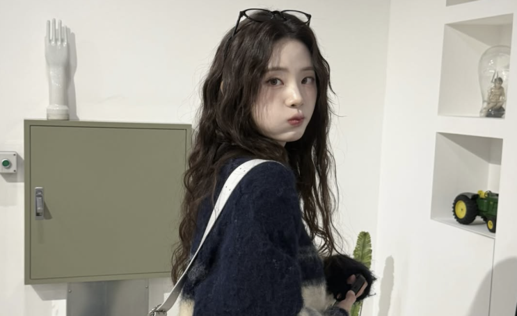  [셀럽패션] 신시아 인스타 패션 오세이사라 여주 사복 가디건 어디 거?