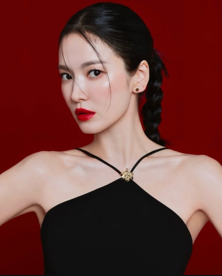  “닭가슴살 말고 이걸?” 겨울마다 챙긴다는 여배우의 고단백 식단, ‘저속 노화’와 연결된 이유