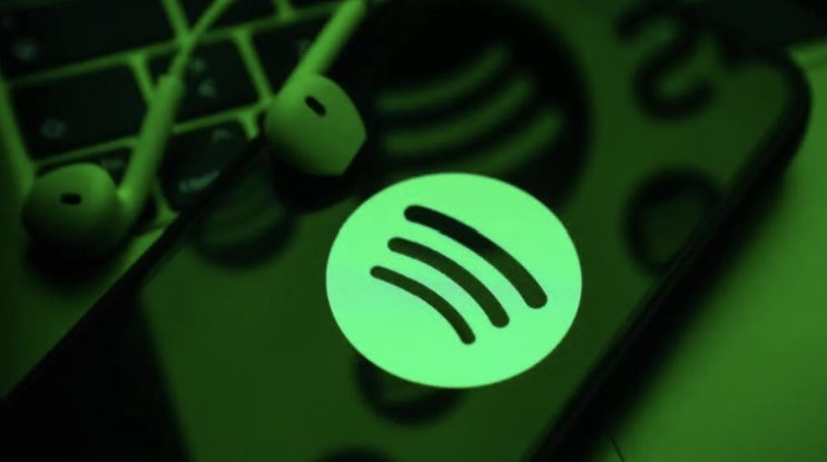  스포티파이(Spotify), 음악 산업에 지급한 로열티 총액 110억 달러(약 14조 7,000억 원) 돌파 - 전 세계 음반 산업 매출의 약 30%를 차지