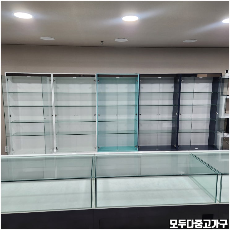  중고 유리 진열장 벽장 악세사리장 안경점 백화점 주얼리 쇼케이스