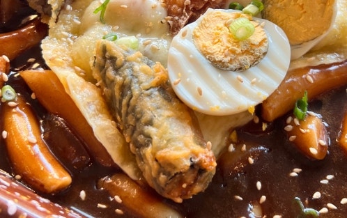 생활의 달인 이태원 불맛 짜장 떡볶이 달인 김치볶음밥 바지락찜 식당 위치 분식집