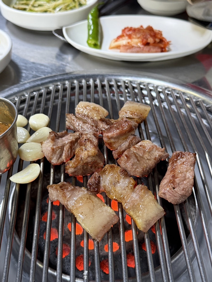 돈사촌 외도점 사진 2