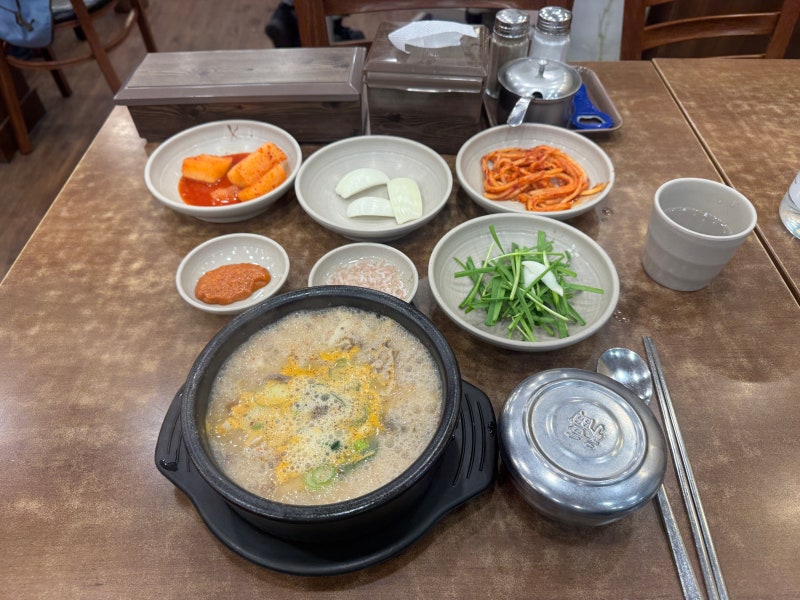 신의주찹쌀순대 관악점! 서울대입구역 순대국 맛집 재방문 내돈내산 후기!