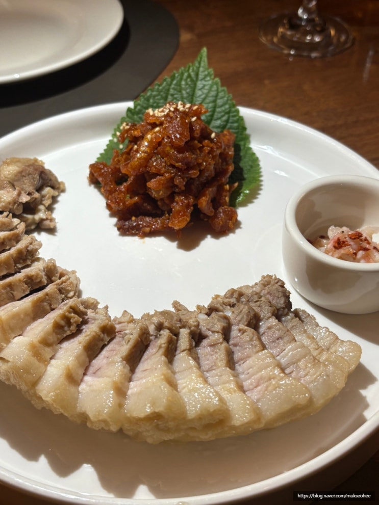  하루사이 막걸리 마셔봄? 한성대입구역 맛집 통삼겹 보쌈