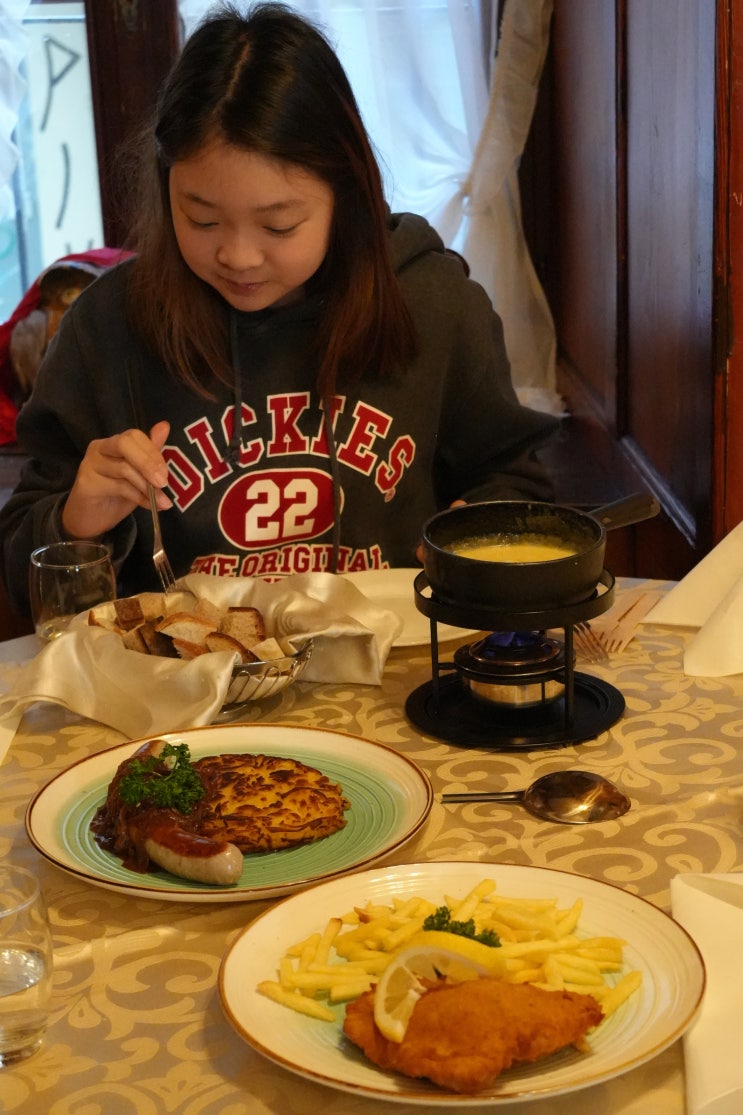  스위스 루체른 맛집 카펠교 Fritschi 치즈 퐁듀 18만원 눈물 나는 물가