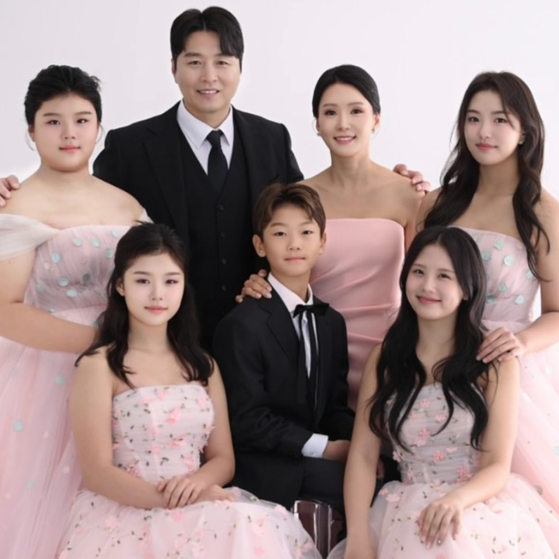 이동국 가족 미쳤다, 결혼 20주년, 5남매 완전체 연예인급 패밀리 화보