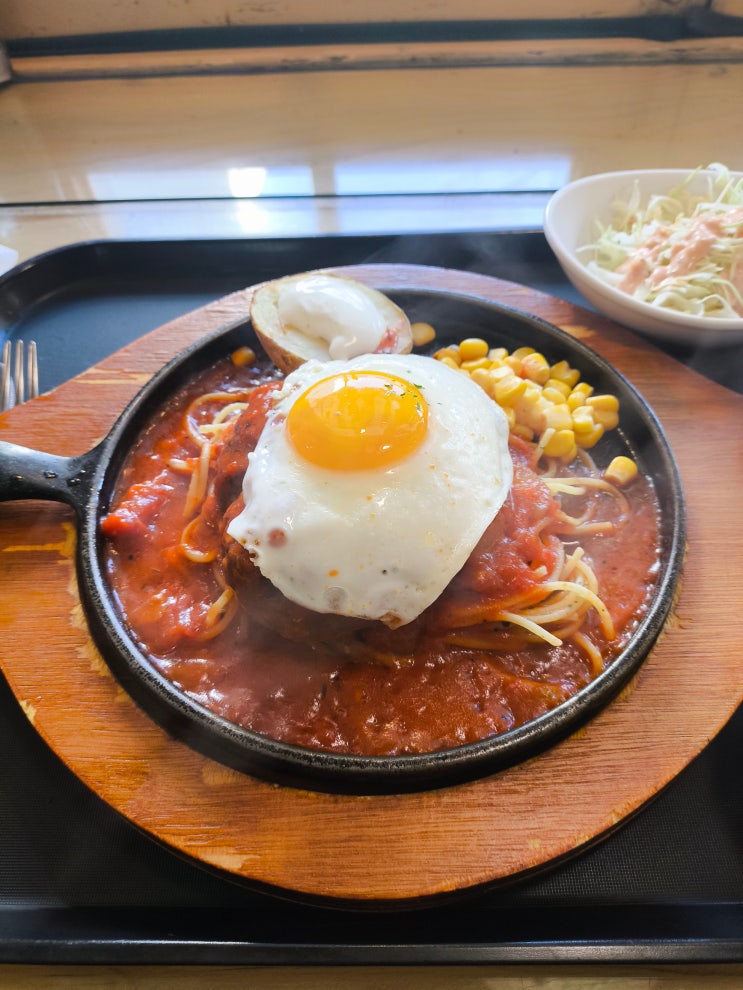  노량진 공시생 혼밥 맛집 수제함박스테이크 이쉐프 내돈내먹