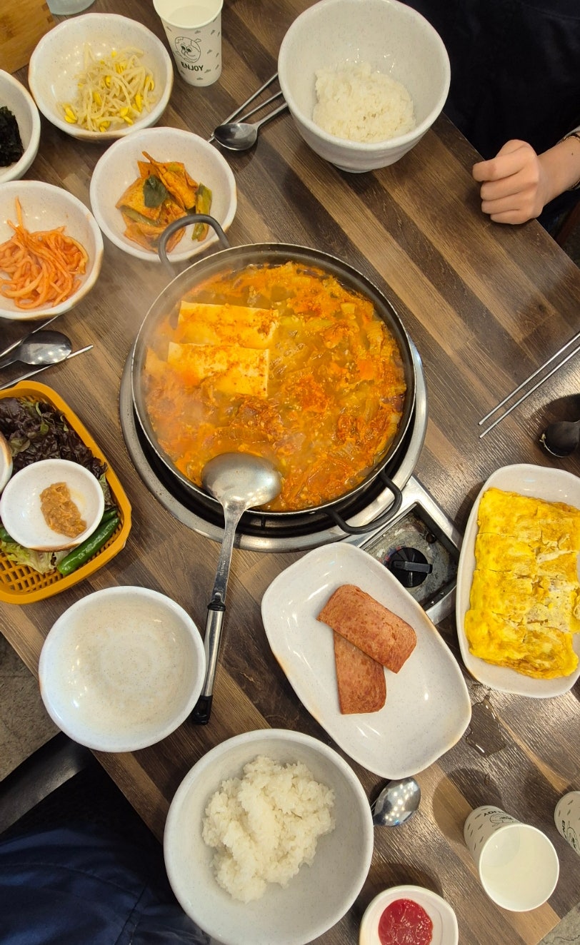 미담김치찌개 세천본점 사진 6