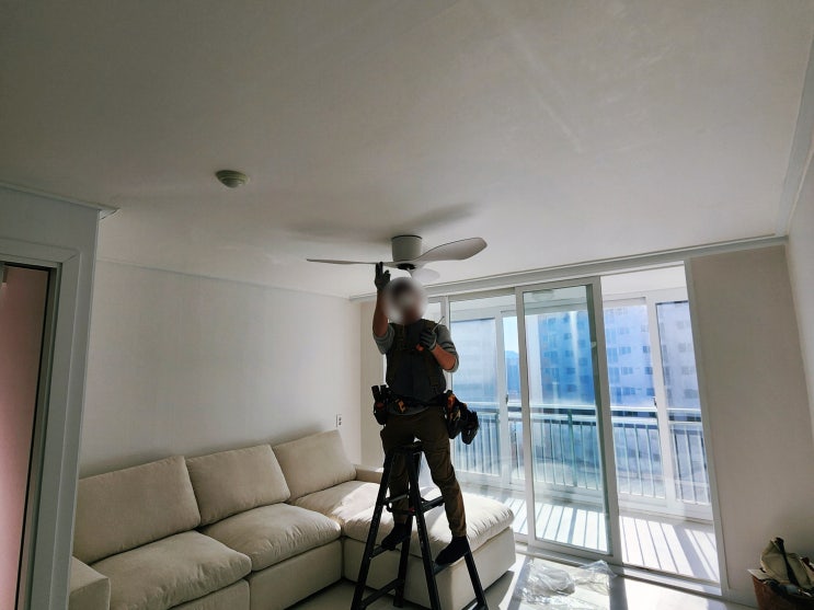  대전실링팬업체 거실천장실링팬조명 무소음 작업건