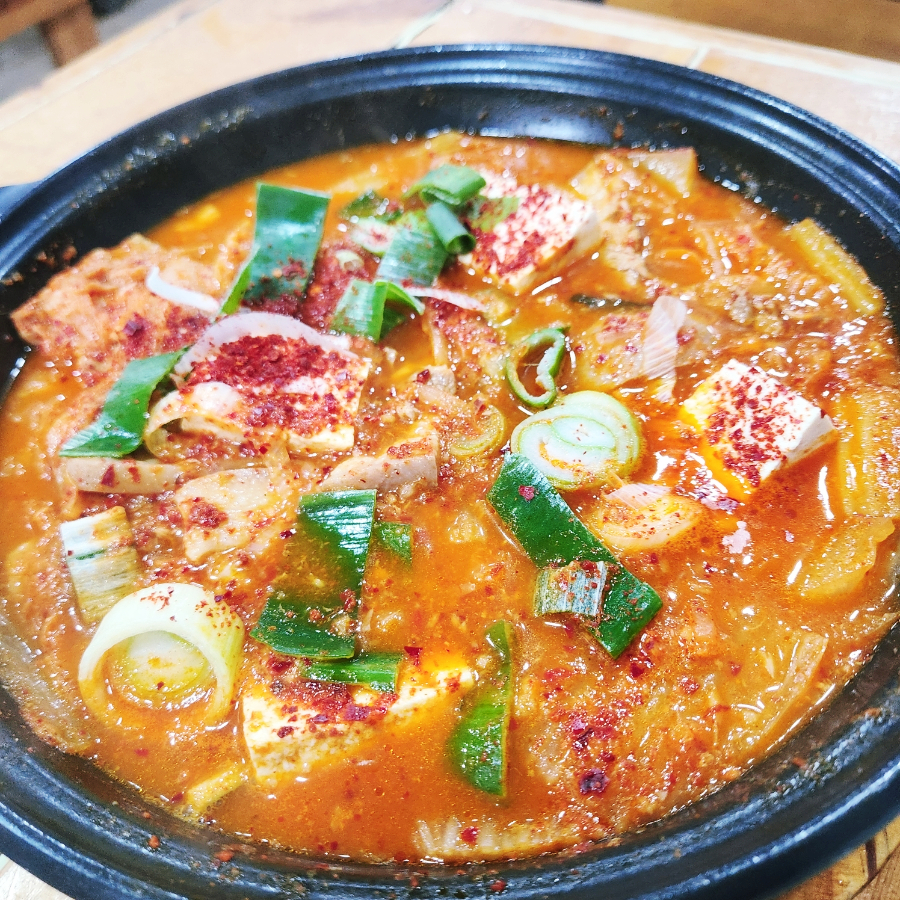 솔개천 사진 1