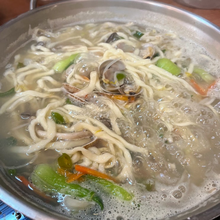  송도 칼국수 맛집 가온칼국수 보리밥 떡볶이 서비스