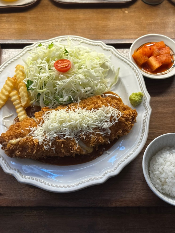 부산 남포동 돈까스 맛집 도토리돈까스