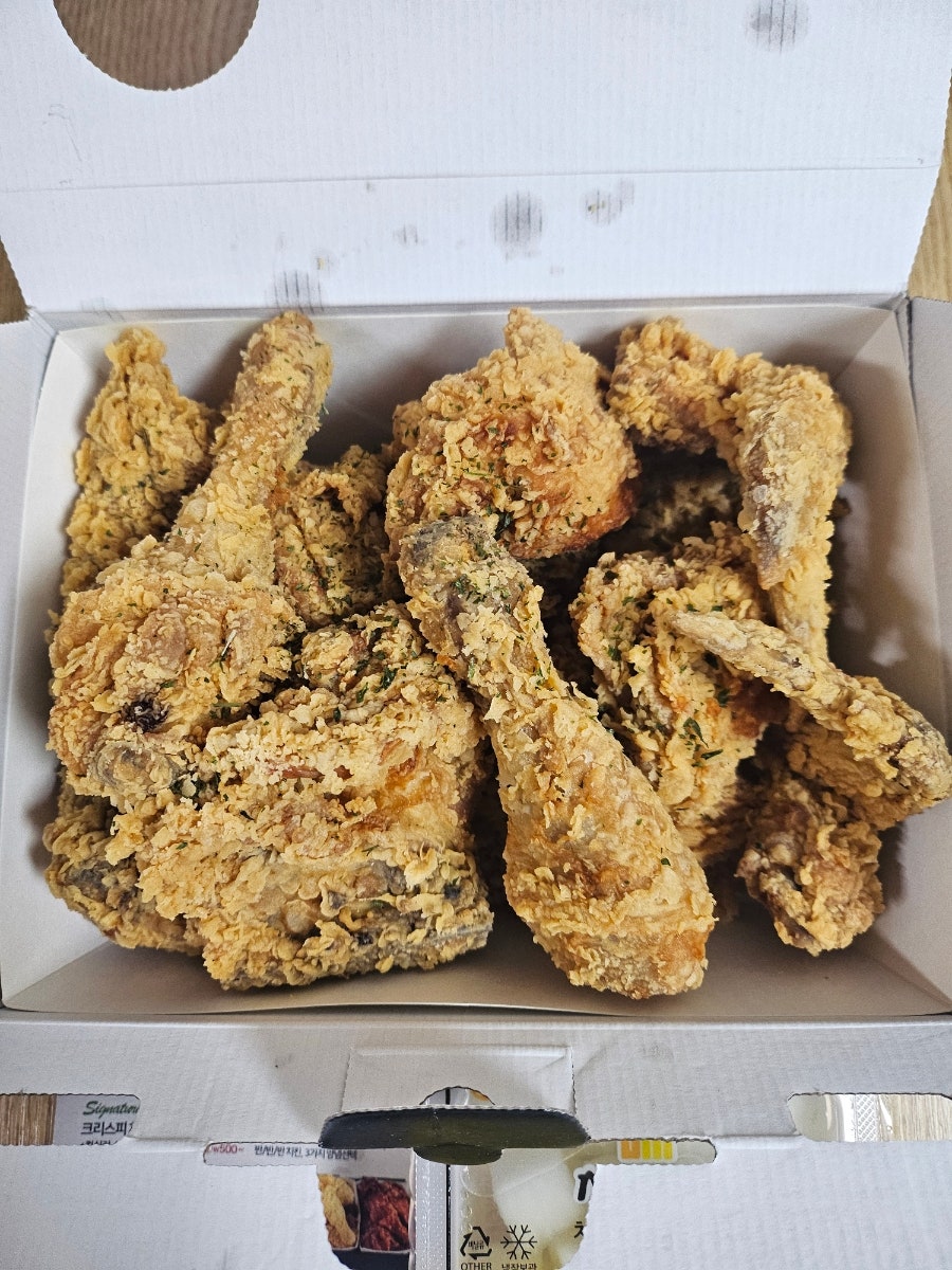 치킨마루 보람한신직영점 사진 1