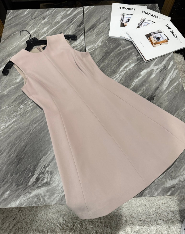 13만 5천원!!! 샘플 세일!!! 띠어리 원피스 THEORY EASY FLARE DRESS