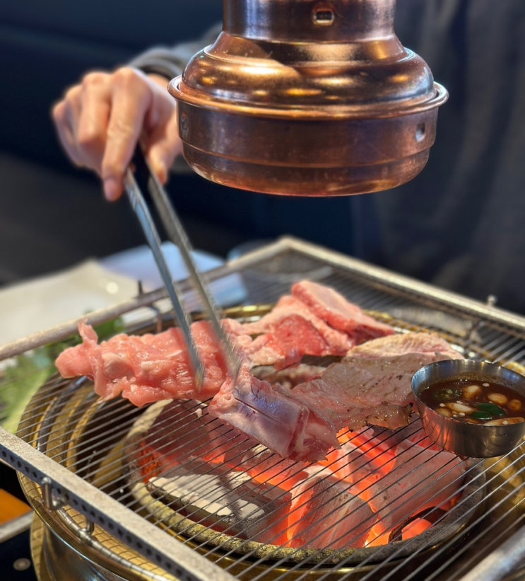 의왕돼지갈비 돈우담 숯불구이 의왕갈비, 의왕갈비탕 (아기의자 있음)