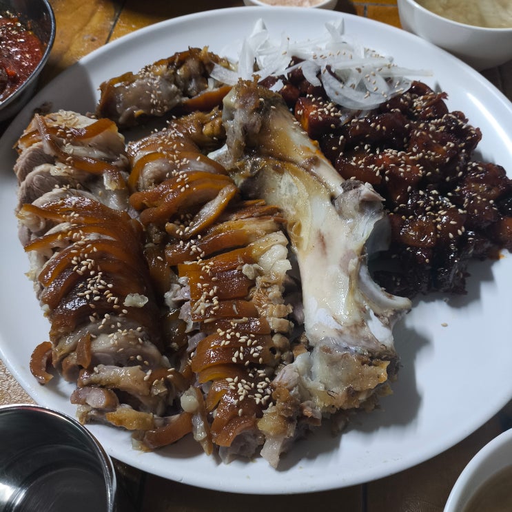  당산역 맛집 허브 족발 1호점 비빔냉면이 기본 반찬인 곳 내돈 내먹