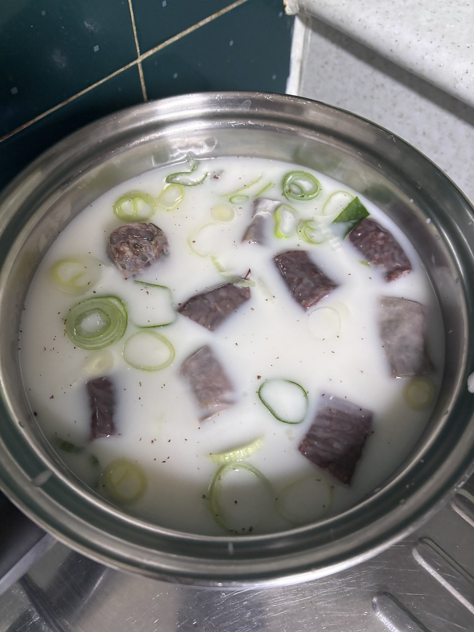 신의주찹쌀순대 옥수역점 사진 1