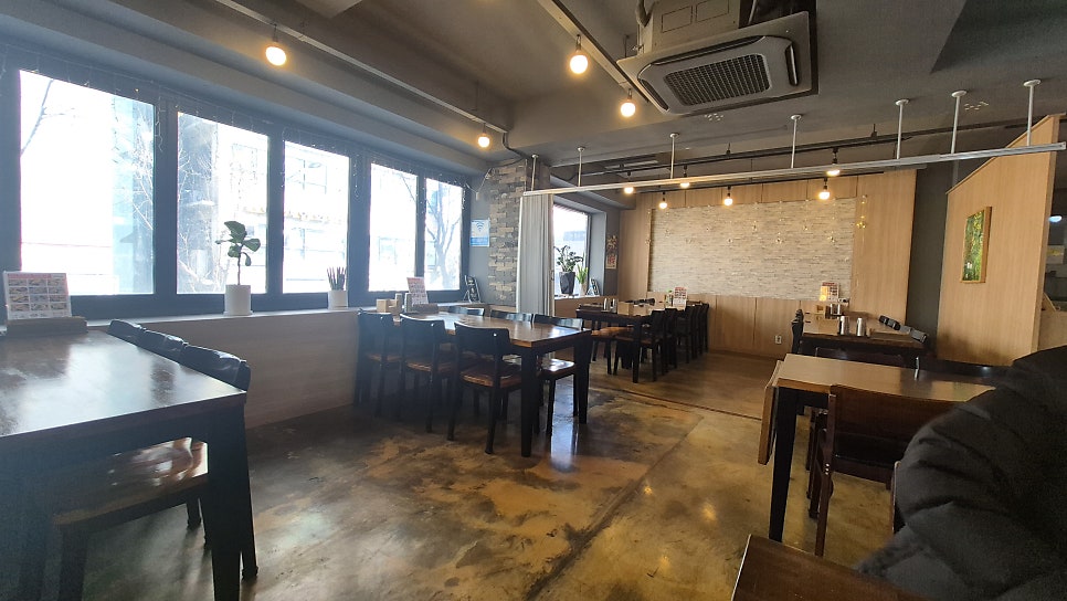 돈통마늘보쌈 인천동춘점 사진 3