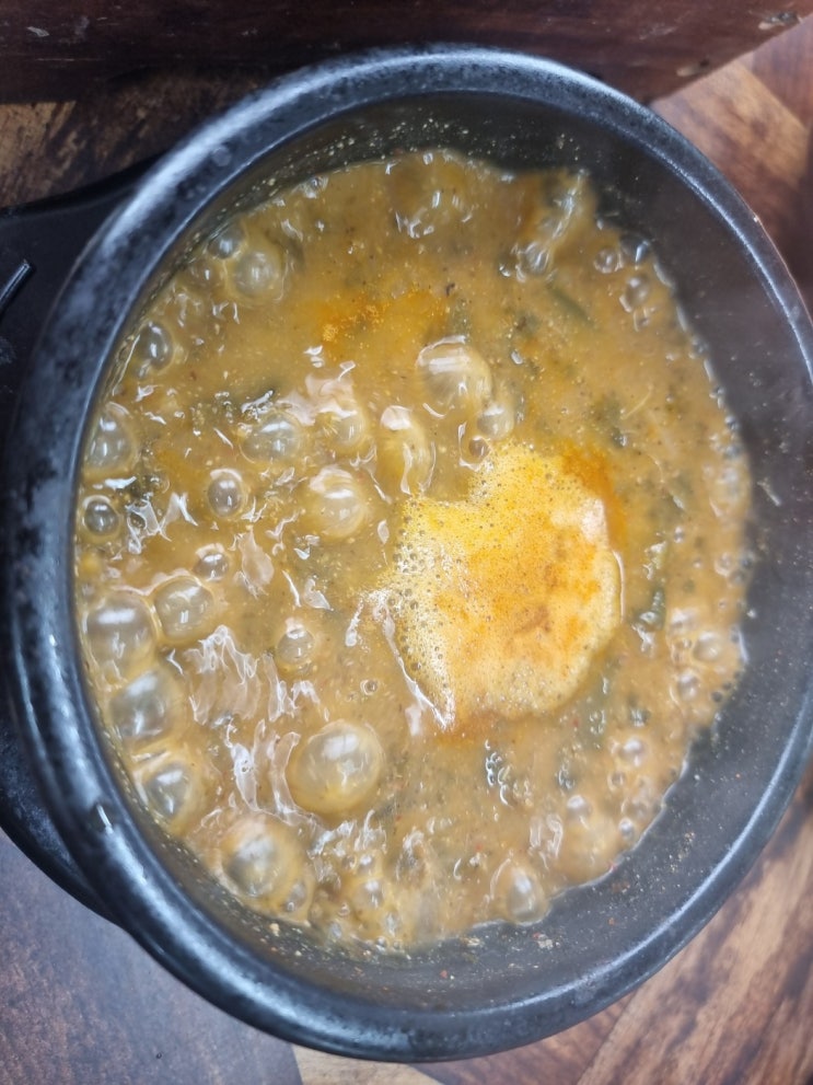  [홍천 맛집] 강원도의 근본! 뜨끈한 돌솥밥과 진한 국물의 '가마솥 추어탕' 