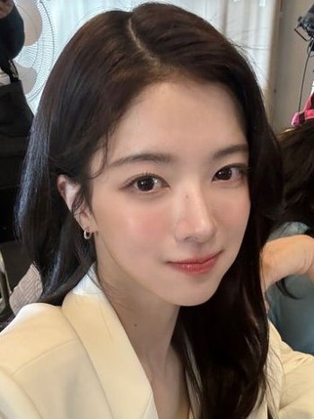 [인물탐구] 배우 노정의 프로필 : '우주를 줄게' 우현진 나이 키 MBTI 생년월일 그해우리는 작....