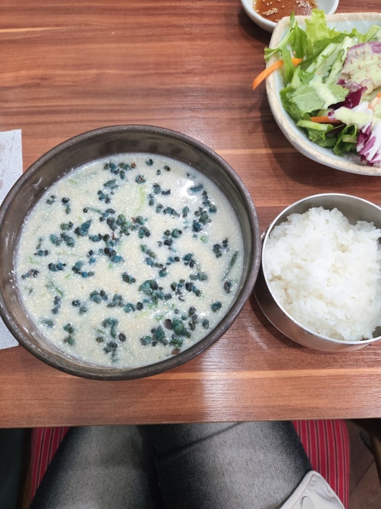  아침식사 가능한 북면온천 근처 다슬기 전문점 초록식당 후기