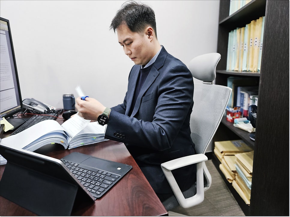 강제추행변호사 추천 검색하셨다면 성립요건부터