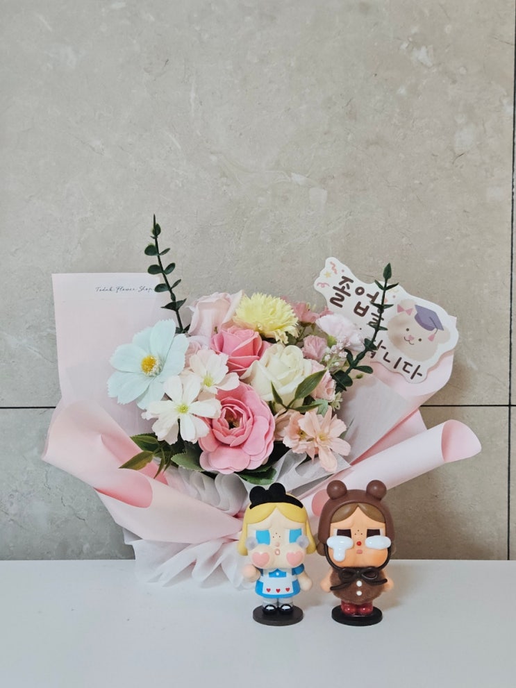 졸업식·기념일에 딱! 울산꽃다발 토닥꽃상점 파스텔 비누꽃