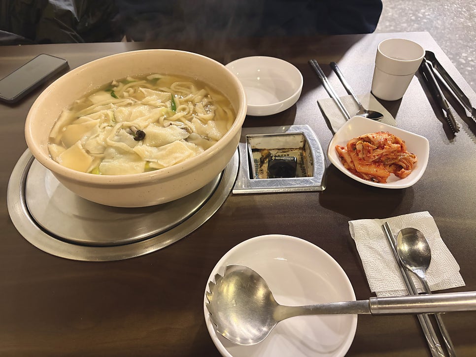 청담동칼국수 사진