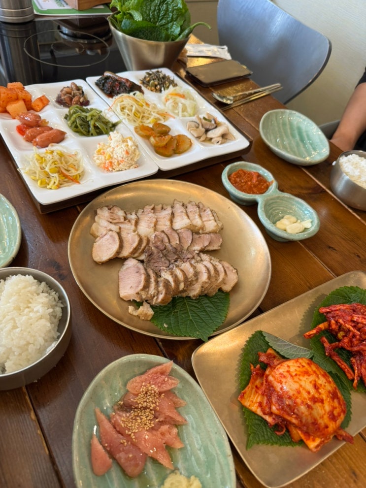  첨단 한정식 맛집 보향미 재방문 후기, 보쌈·솥밥·명란까지 점심 한상