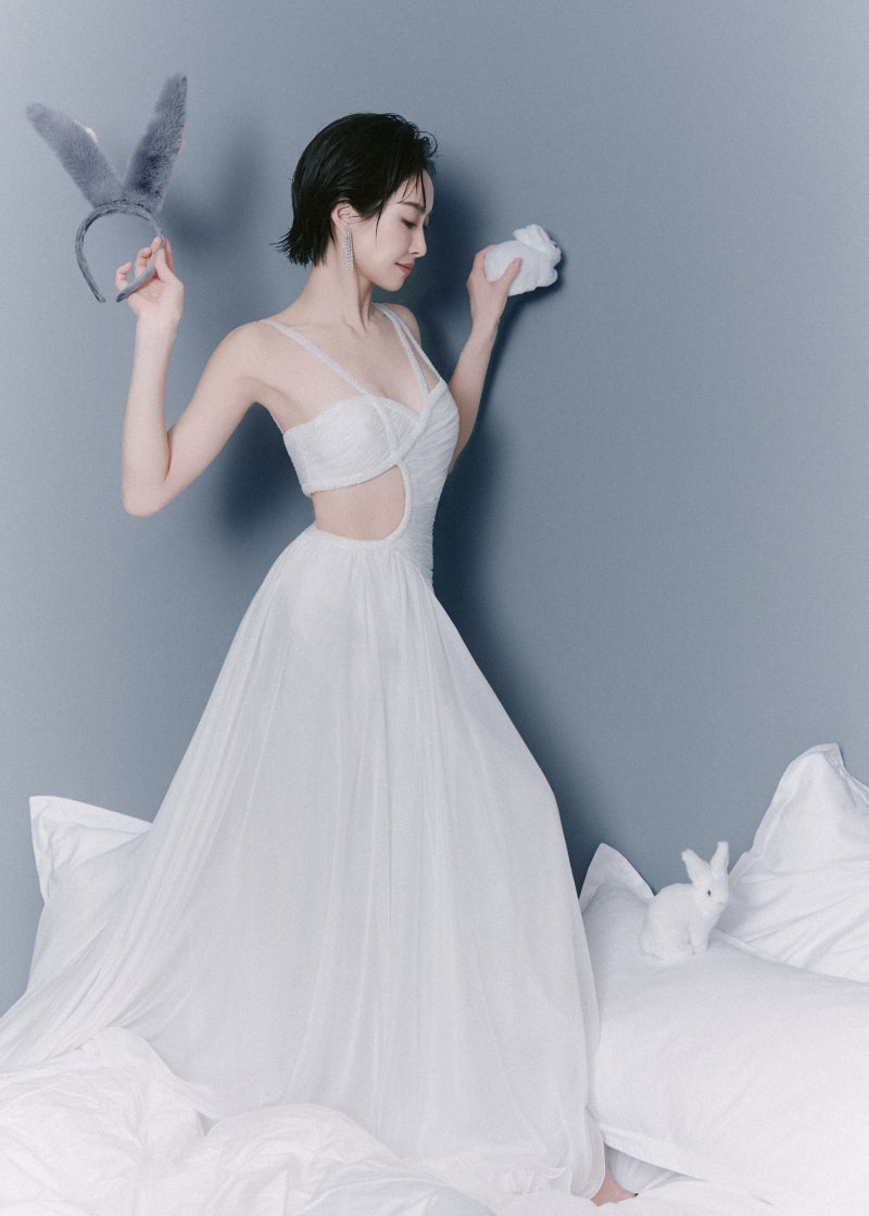 에프엑스 빅토리아 송치엔의 생일맞이 섹시 화보