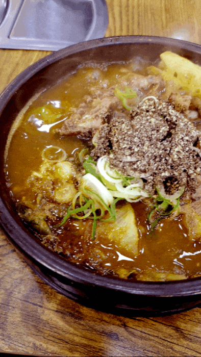  평택 포승 맛집 노걸대감자탕 포승점, 24시 영업하는 든든한 뼈해장국 맛집!
