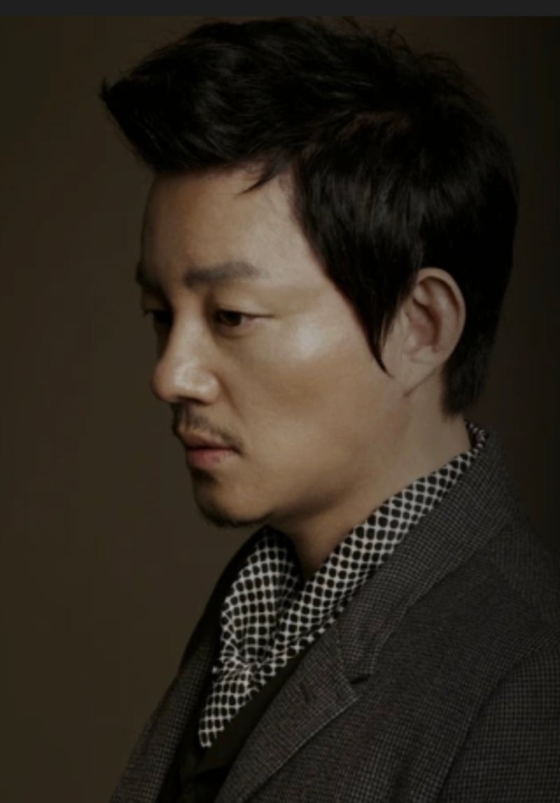 파경 2년 만에 이혼 합의한 이범수는 누구? (프로필)