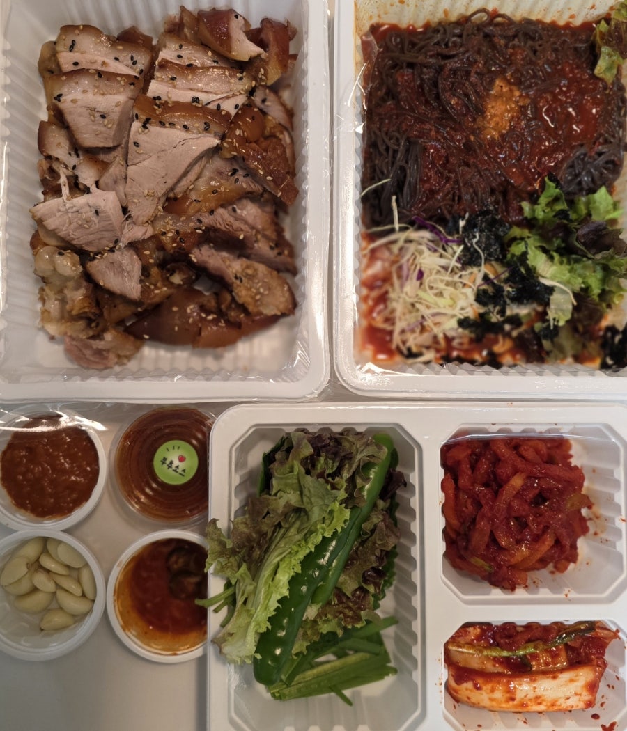 귀한족발 부산신항용원점 사진 3