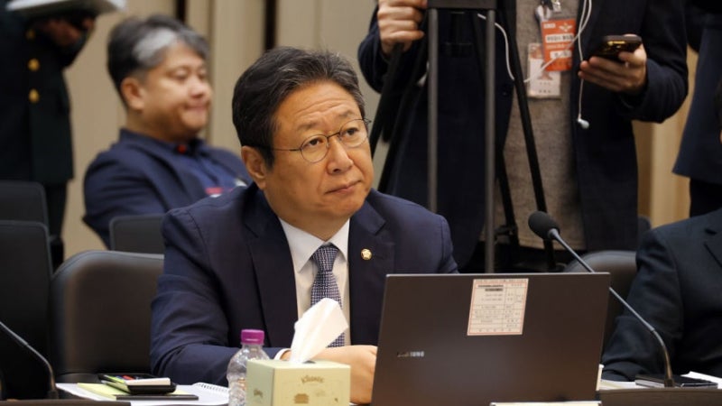 정청래, 지선 전략공관위원장에 황희 임명...또 노골적인 친문 세력 영입에 시끌