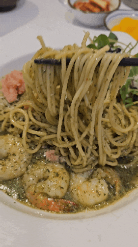  서울숲 파스타 연남토마 성수점 데이트 맛집 명란바질오일파스타 소고기치즈가츠 리코타치즈샐러드 김치돈가츠나베 믹스덮밥