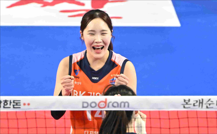  임명옥 없는 '변형 로테이션', 김채원의 리시브 범위가 봄 배구를 결정한다