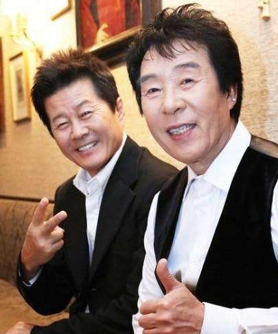 송대관 1주기, 태진아 눈물의 작별…영원한 트로트 콤비의 마지막 인사
